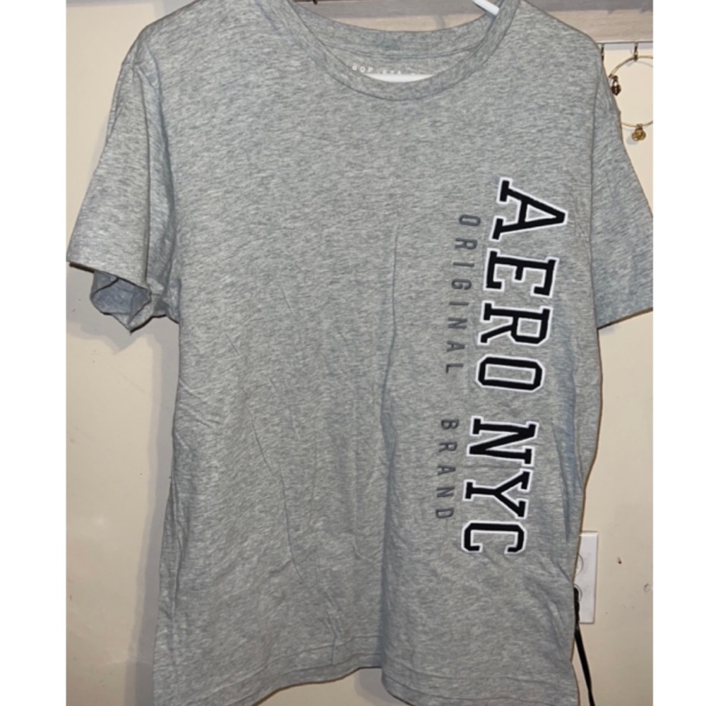 Aeropostale Men’s Gray T Shirt Size M